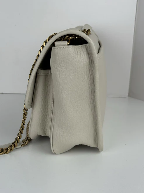 Saint Laurent Niki Medium Leather Shoulder Bag in Crema Soft - Image 3