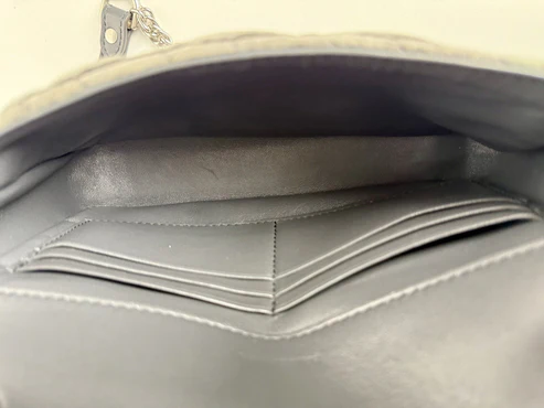 Balenciaga Velvet Logo Matelasse BB Chain Shoulder Bag - Image 6